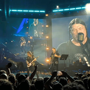 Image for Watch Metallica Cover The Chats' 'Smoko'