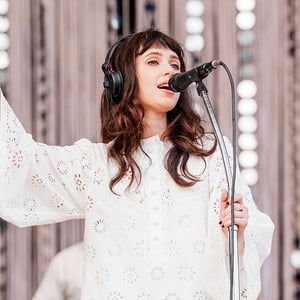 Image for Clairo Signs Atlantic Records Deal
