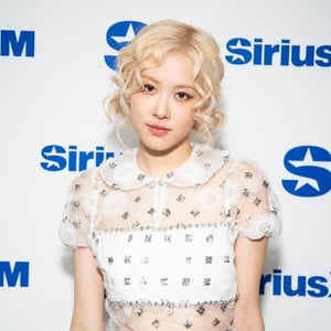 Image for Rosé, Bruno Mars & More Feature in Apple Music Year-End Charts