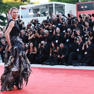 Image for Cate Blanchett Beams as Jim Jarmusch’s Family Tale ‘Father Mother Sister Brother’ Scores 5-Minute Venice Ovation