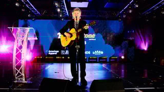 Image for &#8216;His Songwriting Is Tremendous&#8217;: Travis Praise Crowded House&#8217;s Neil Finn