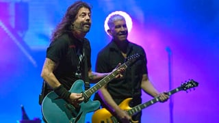 Image for Foo Fighters Guitarist Set to Miss Australia Show After &#8216;Bizarre&#8217; Accident
