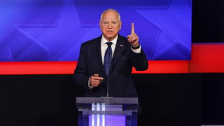 Image for Tim Walz Wore Taylor Swift-Inspired Friendship Bracelets to VP Debate