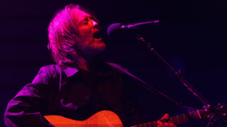 Image for Thom Yorke Performs Radiohead&#8217;s &#8216;Sail to the Moon&#8217; for First Time in 16 Years in Auckland