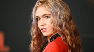 Image for Grimes Asks People to &#8216;Stop Posting Images of My Kid Everywhere&#8217;