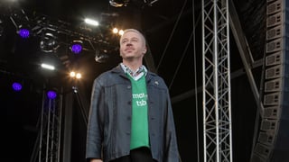 Image for Macklemore&#8217;s Seattle Home Robbed, Nanny Sprayed With Bear Mace