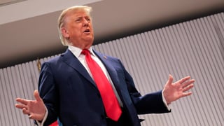 Image for Trump Calls for a Special Prosecutor to Investigate His 2020 Election Loss