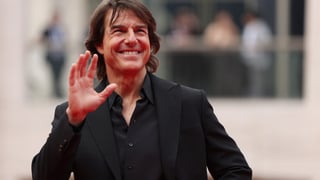 Image for Tom Cruise Rocks Out at Oasis Reunion Even Though the Gallaghers Don&#8217;t Like His Movies