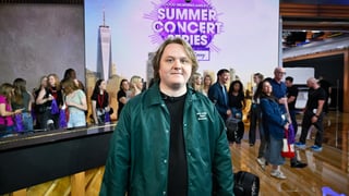 Image for Lewis Capaldi Is Ready to Release New EP After &#8216;Crying Quite a Lot&#8217; in Therapy for Two Years