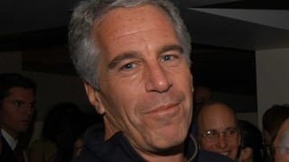Image for Jeffrey Epstein Hired Private Investigators to Intimidate FBI Agents: Officials