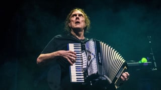 Image for &#8216;Weird Al&#8217; Yankovic Conquers Madison Square Garden at Historic New York City Concert