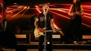 Image for Keith Urban Proves He&#8217;s One of the Few &#8216;Gotta See Them Live&#8217; Acts on Australian Tour