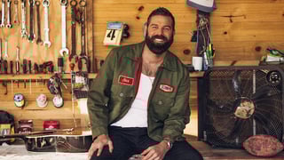 Image for Jordan Davis Says Australian Crowds Are on Another Level: &#8216;The Energy Is Wild&#8217;