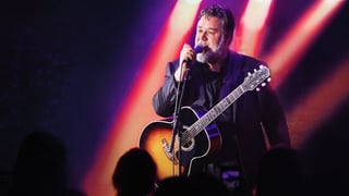 Image for ‘What the F***’: Russell Crowe Recounts Wild Glastonbury Festival Set Ahead of One-Off Sydney Show