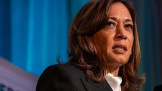 Image for Kamala Harris Blasts Trump Admin&#8217;s &#8216;Assault on Free Speech&#8217; After Kimmel Suspension