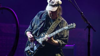Image for Watch Neil Young Play the &#8216;Rust Never Sleeps&#8217; Deep Cut &#8216;Sail Away&#8217; for First Time in 12 Years
