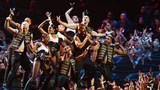 Image for Ricky Martin Accepts Inaugural Latin Icon VMA, Tells Crowd &#8216;We Just Want to Unite Countries&#8217;
