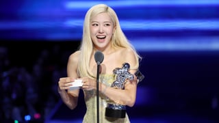 Image for Rosé Thanks Bruno Mars, Blackpink, Herself for Song of the Year Win at VMAs