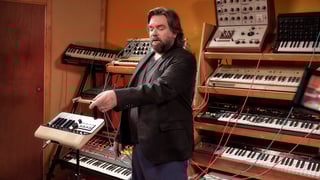 Image for Learn About Telepathic Instruments’ Orchid in a Tutorial Starring Jemaine Clement and Matt Berry