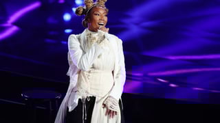 Image for Brandy Says &#8216;Dehydration&#8217; Forced Abrupt Exit During Chicago Concert With Monica