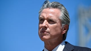 Image for Trump Deploys California National Guard to Portland. Newsom Is &#8216;Taking This Fight Back to Court&#8217;