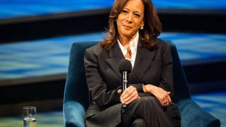 Image for Kamala Harris Regrets Not Doing Joe Rogan’s Podcast During Her Presidential Campaign