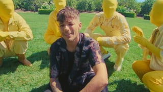 Image for Louis Tomlinson Gets Stuck in a Lemon-Yellow Trance in Silly &#8216;Lemonade&#8217; Video