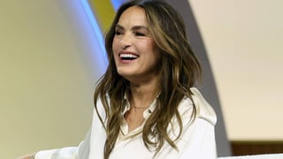Image for A Psychic Told Mariska Hargitay She&#8217;d Pivot From Comedy: &#8216;Six Months Later,&#8217; She Got &#8216;SVU&#8217;