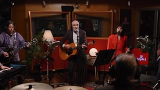 Image for Paul Kelly Takes on Kylie Minogue Classic for &#8216;Like a Version&#8217;