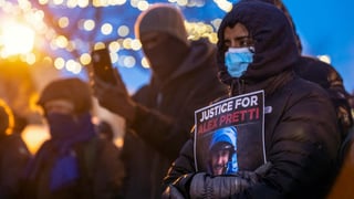 Image for Trump Admin. Having a Hard Time Selling Narrative Around Latest ICE Killing