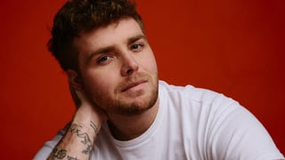 Image for Alex Warren to Return to Australia and New Zealand For 2026 Arena Tour