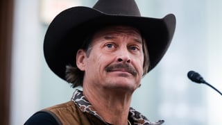 Image for U.S. Attack Helicopters Flew to Kid Rock&#8217;s House. The Army Is Investigating