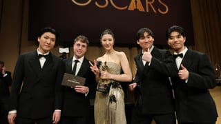 Image for &#8216;KPop Demon Hunters&#8217; Songwriter Finishes Speech for Oscars Win Backstage After Abrupt Cut Off