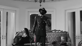 Image for Snoop Dogg Is a West Coast Gangster in His &#8216;Stop Counting My Poccets&#8217; Video