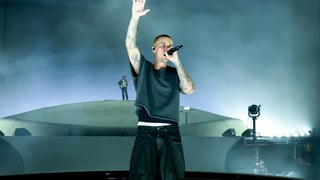 Image for Justin Bieber Draws Massive Crowd for Messy, &#8216;Swag&#8217;-Heavy Set at Coachella