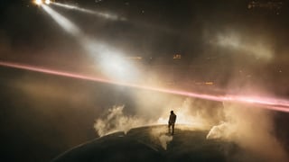 Image for Kanye West Plays the Hits Amid Hiccups at L.A. Comeback Concert