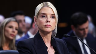 Image for Pam Bondi Is Now Trying to Duck Out of Testifying About Epstein