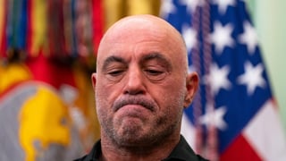 Image for White House Tries to Appease Joe Rogan as Trump Feuds With Podcasters