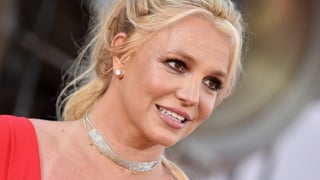 Image for Britney Spears&#8217; Rep Denies Singer Was Walking Around Restaurant With a Knife: &#8216;This Is Ridiculous&#8217;