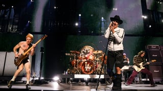 Image for Red Hot Chili Peppers Sell Recorded Music Catalog for Over $300 Million