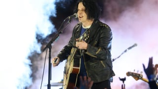 Image for Jack White Can Barely Find the Words for That 22-Foot Golden Trump Statue