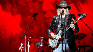 Image for The Waterboys&#8217; Australian Tour Is a Reminder of Mike Scott&#8217;s Brilliance