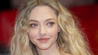 Image for Amanda Seyfried Wept After Learning to Play the Entirety of Joni Mitchell&#8217;s &#8216;Blue&#8217; Album