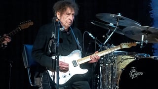 Image for Hear Bob Dylan Play &#8216;Basement Tapes&#8217; Gem &#8216;You Ain&#8217;t Goin&#8217; Nowhere&#8217; for First Time in 14 Years