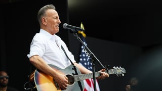 Image for See Bruce Springsteen Sing &#8216;Land of Hope and Dreams&#8217; at Opening of the Obama Presidential Center