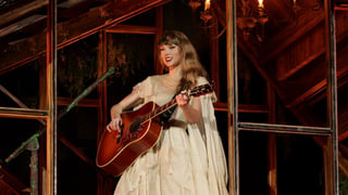 Image for Taylor Swift Is Coming Back to Country Radio