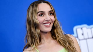 Image for Chloe Fineman on &#8216;Bittersweet&#8217; Decision to Exit &#8216;SNL&#8217;: &#8216;I&#8217;ve Been Crying Sweet Tears&#8217;