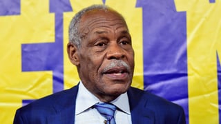 Image for Danny Glover Reveals Alzheimer&#8217;s Disease Diagnosis: &#8216;I Can Live With It&#8217;