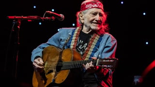 Image for Willie Nelson Voices Concern About &#8216;Data Centres Invading Our Land&#8217;