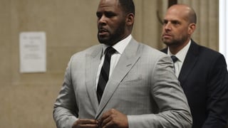 Image for R. Kelly Asks Trump to Commute 30-Year Prison Sentence